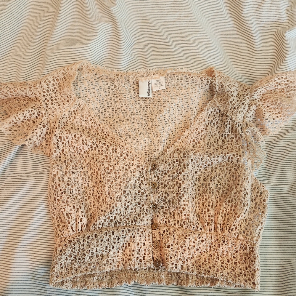 Beautiful cropped blouse